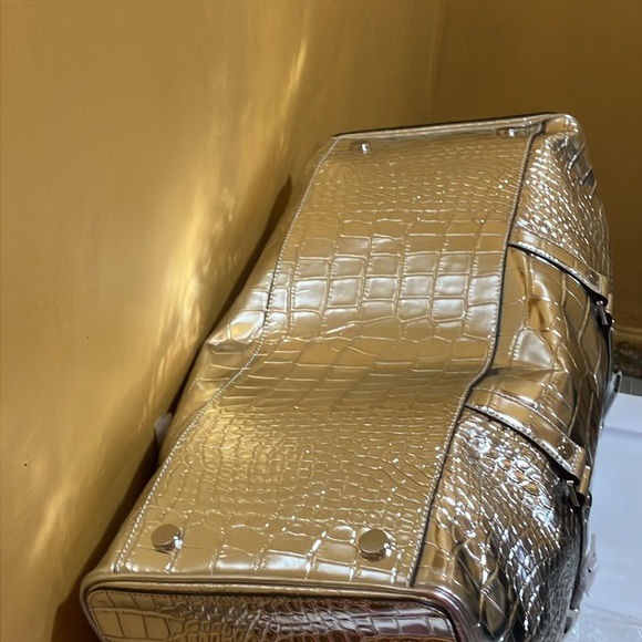 MICHAEL Michael Kors Bedford silver Argent embossed leather XL Weekender - Picture 5 of 13